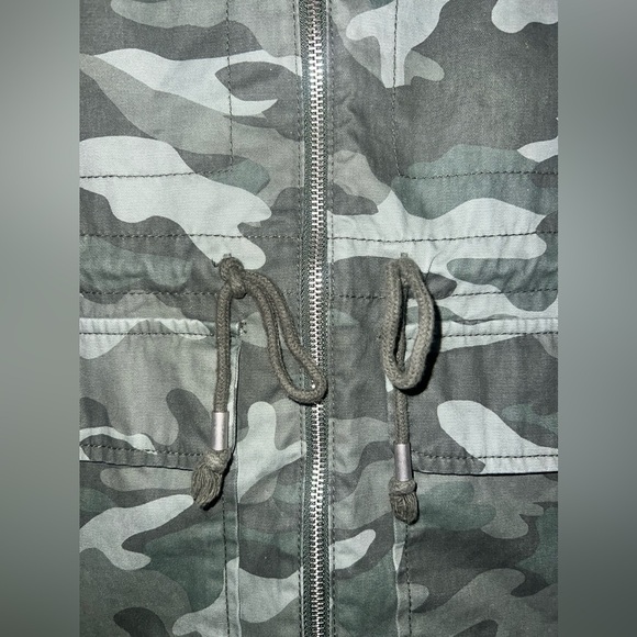 NWT Old Navy Women’s Green Camo Field Utility Jacket size Large Petite - Picture 5 of 6